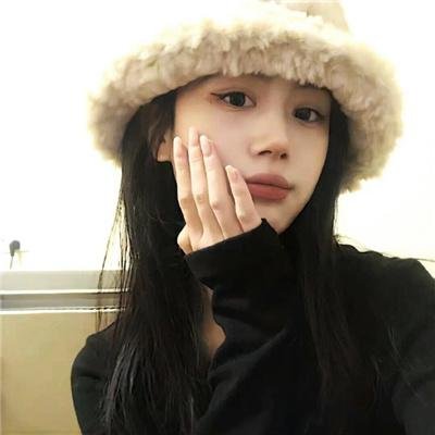 校草是女生